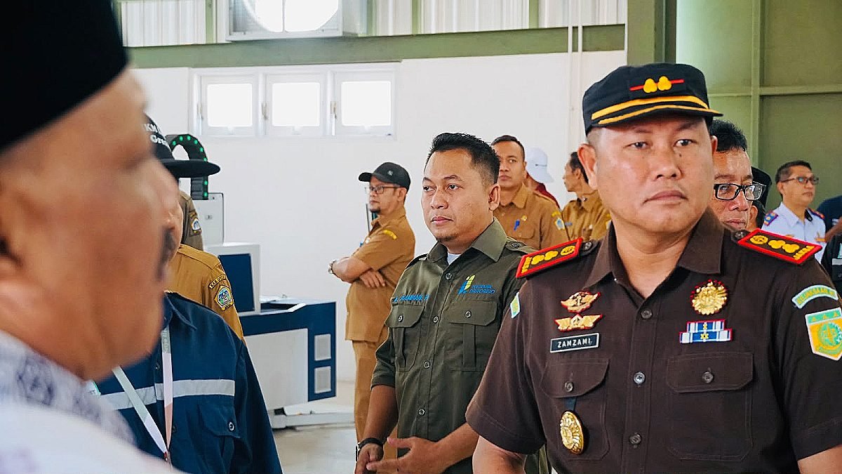 Politeknik Driyorejo Hadiri Peresmian Gedung Sentral Logam Kabupaten Gresik